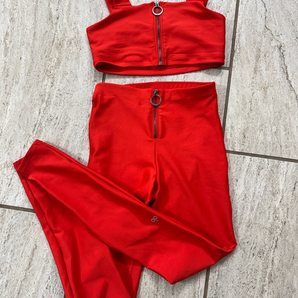 ALO Yoga Red matching set, bra and leggings